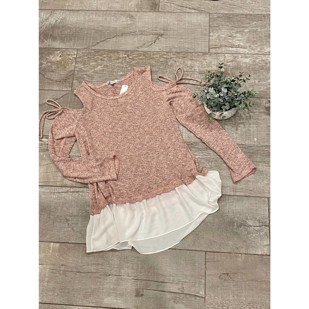 Moa Moa cold shoulder sweater M